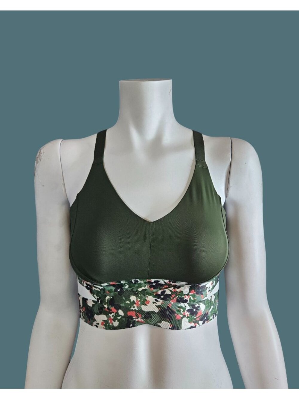Adore Me Maven Contour Criss Cross Strappy Sports Bra Women Small